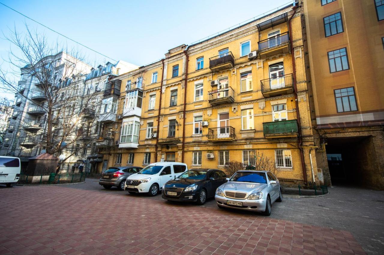 Kyiv Classic Apartment Exterior foto